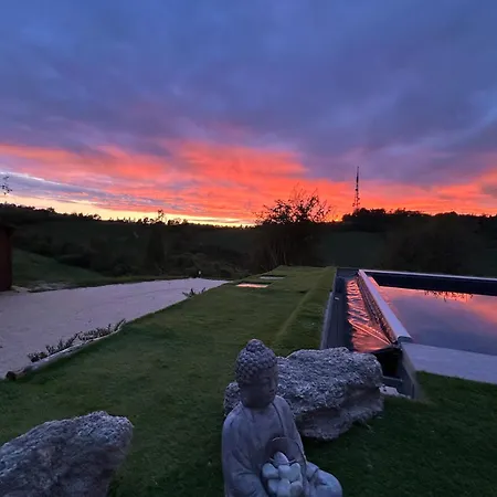 Casa Sunset Hill * ボローニャ