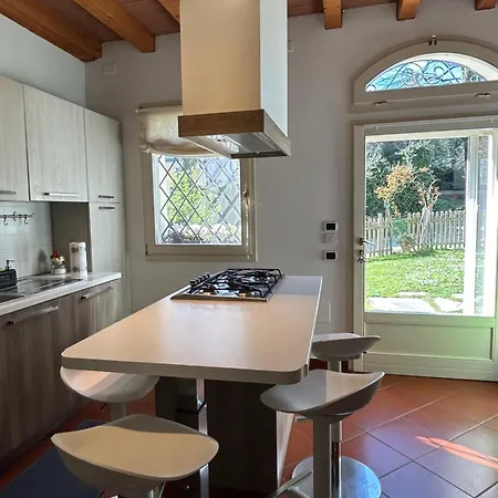 Casa Sunset Hill Vakantiehuis Bologna